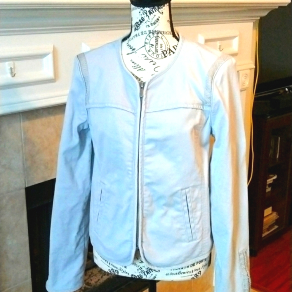 Loft Jacket Small